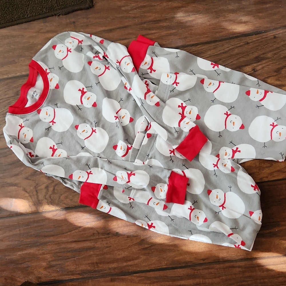 Carter's unisex Christmas pj's ☃️